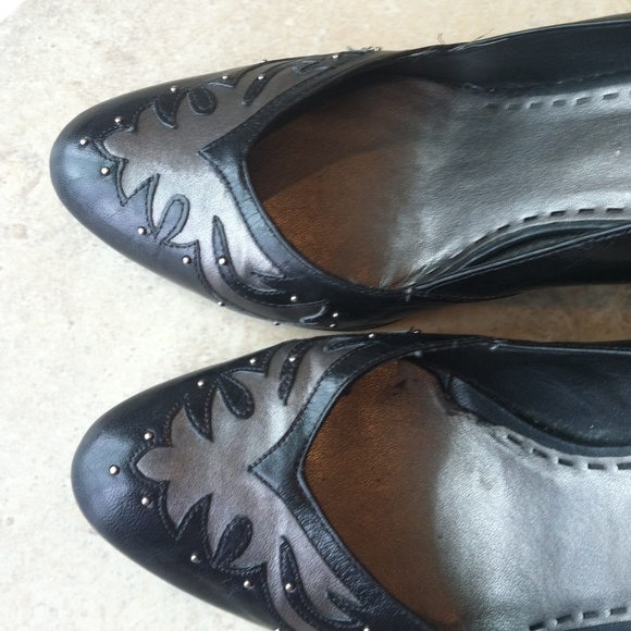 Gianni Bini high heel shoes - Picture 2 of 4